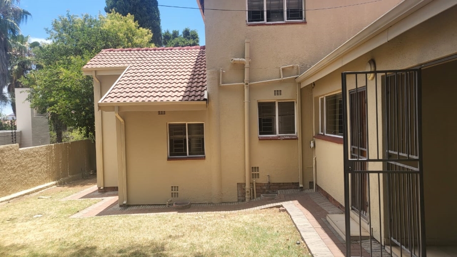 To Let 4 Bedroom Property for Rent in Witkoppen Gauteng