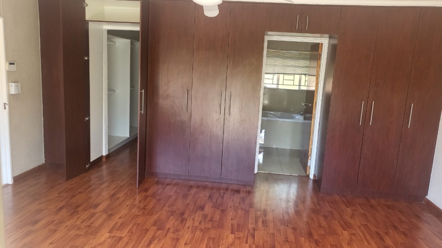 To Let 4 Bedroom Property for Rent in Witkoppen Gauteng