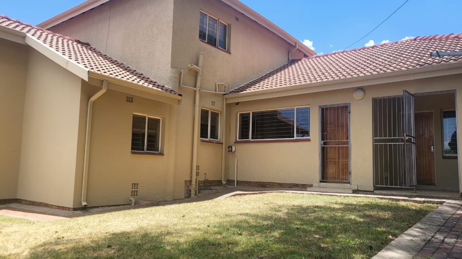 To Let 4 Bedroom Property for Rent in Witkoppen Gauteng