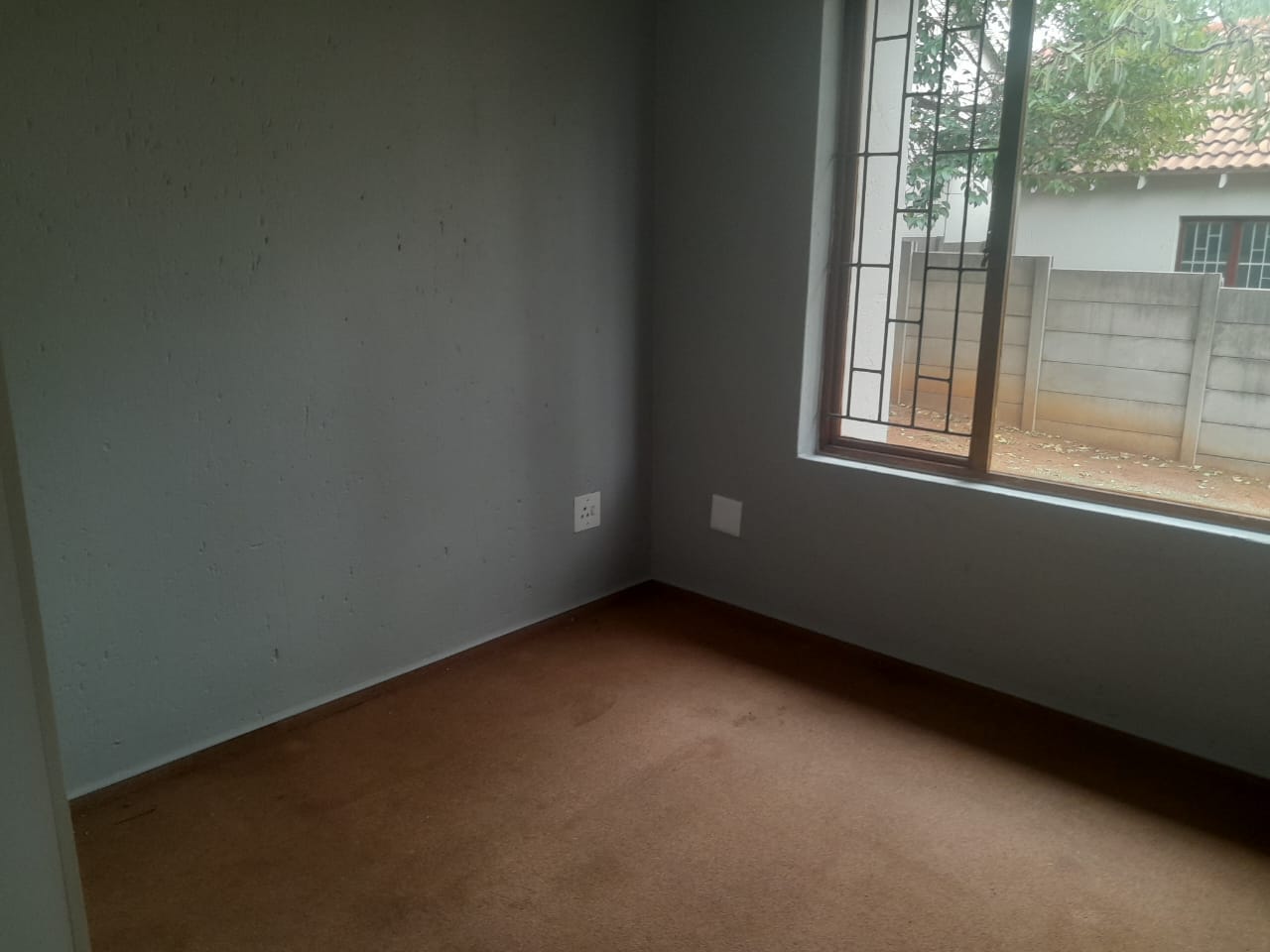 To Let 2 Bedroom Property for Rent in Radiokop Gauteng