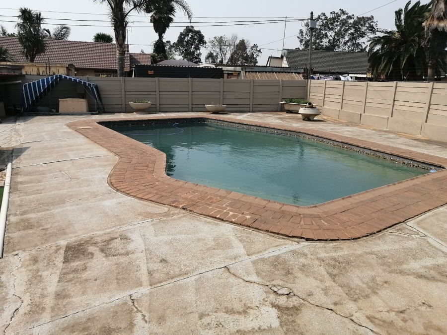 3 Bedroom Property for Sale in Edelweiss Gauteng