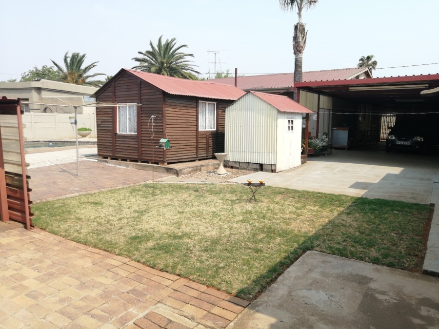 3 Bedroom Property for Sale in Edelweiss Gauteng