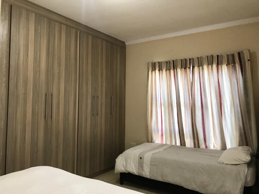 To Let 1 Bedroom Property for Rent in Cresta Gauteng