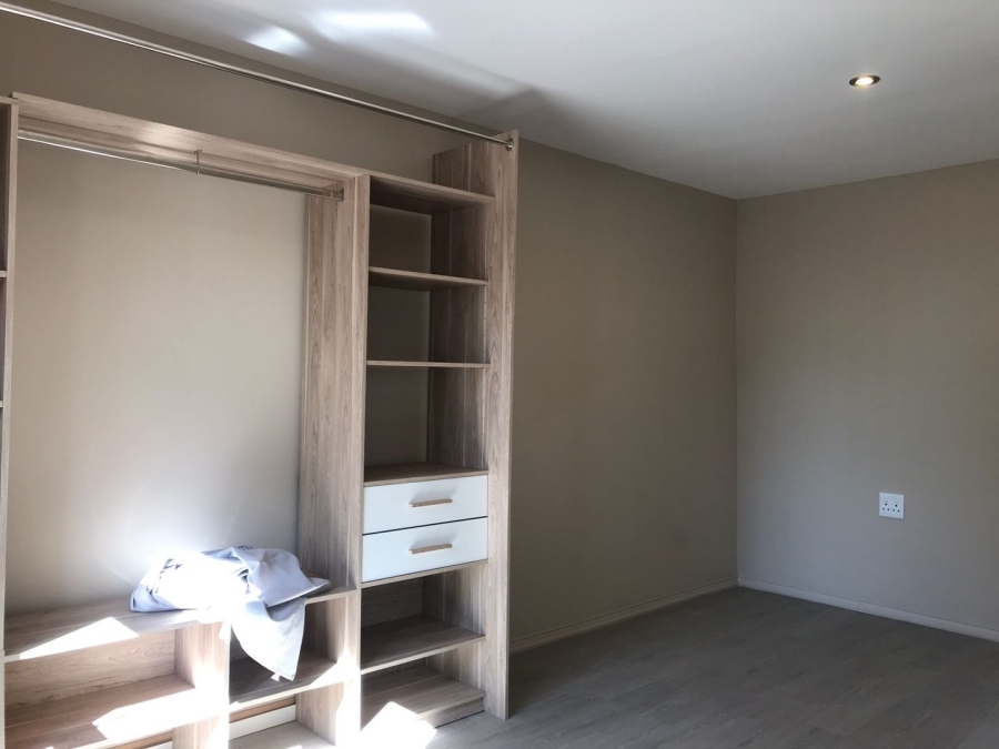 To Let 2 Bedroom Property for Rent in Randpark Ridge Gauteng