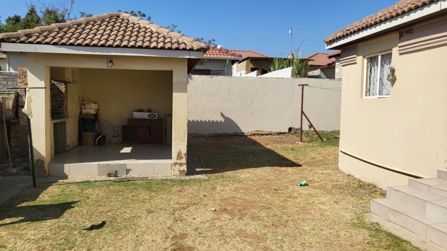 3 Bedroom Property for Sale in Cosmo City Gauteng