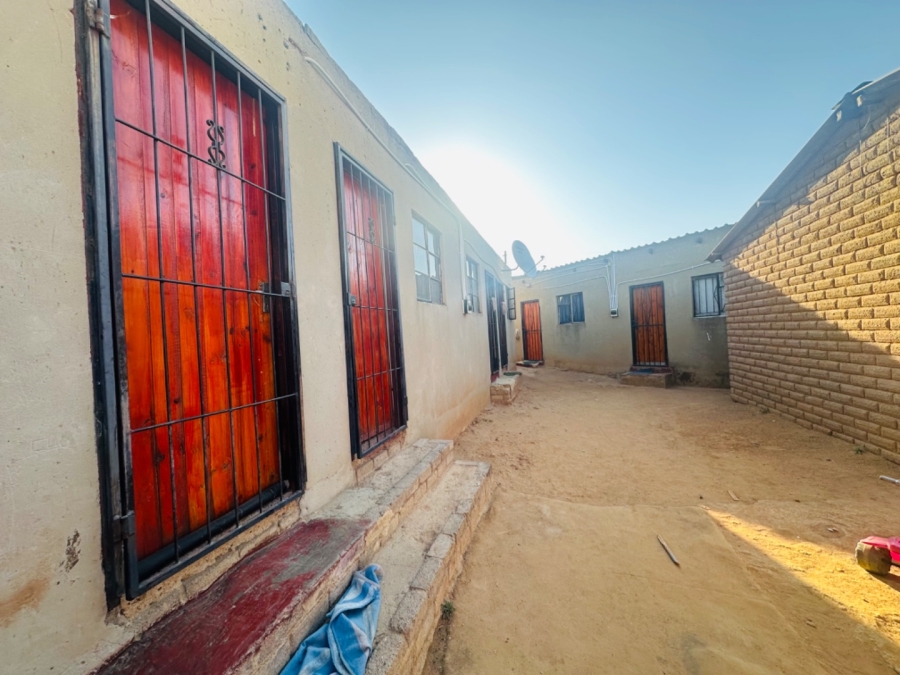 9 Bedroom Property for Sale in Cosmo City Gauteng