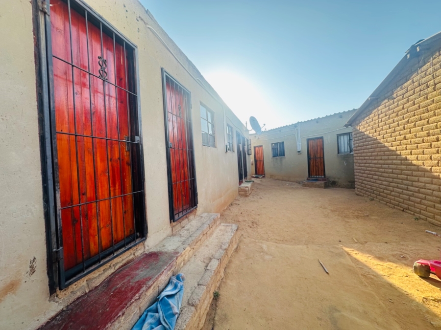 9 Bedroom Property for Sale in Cosmo City Gauteng