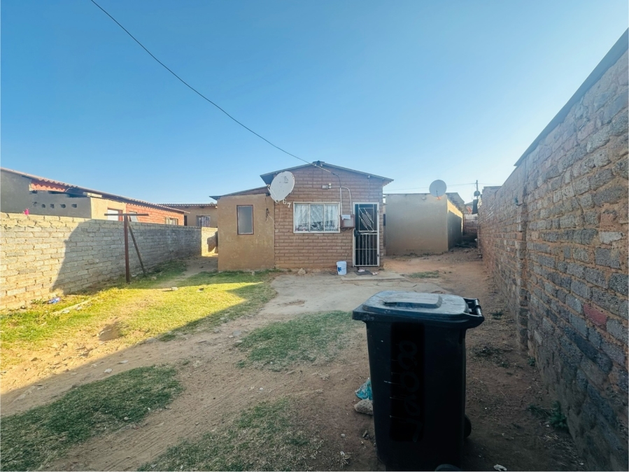 9 Bedroom Property for Sale in Cosmo City Gauteng