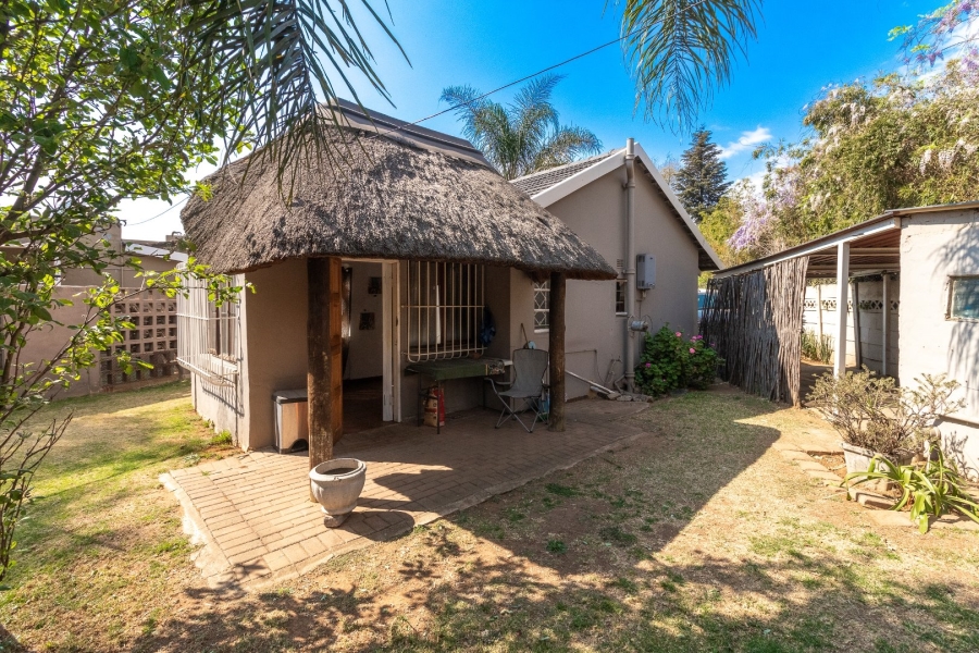 3 Bedroom Property for Sale in Bonaero Park Gauteng