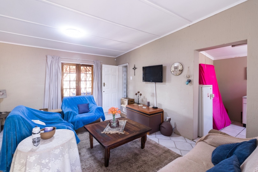 3 Bedroom Property for Sale in Bonaero Park Gauteng