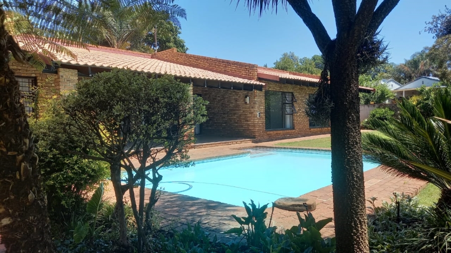 4 Bedroom Property for Sale in Bedfordview Gauteng