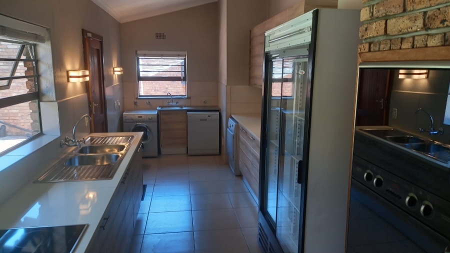 4 Bedroom Property for Sale in Bedfordview Gauteng