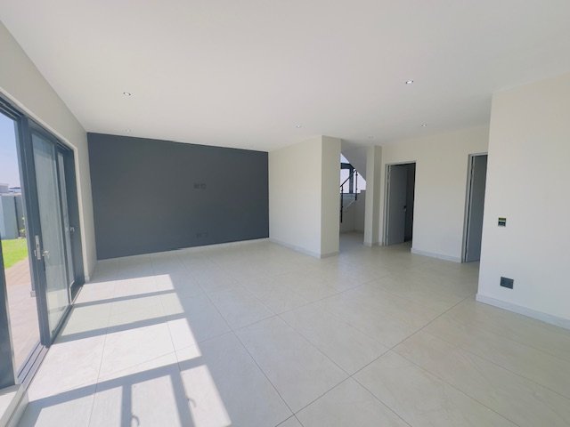 4 Bedroom Property for Sale in Midstream Heights Gauteng