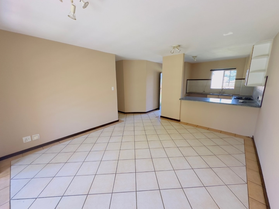 3 Bedroom Property for Sale in Die Hoewes Gauteng