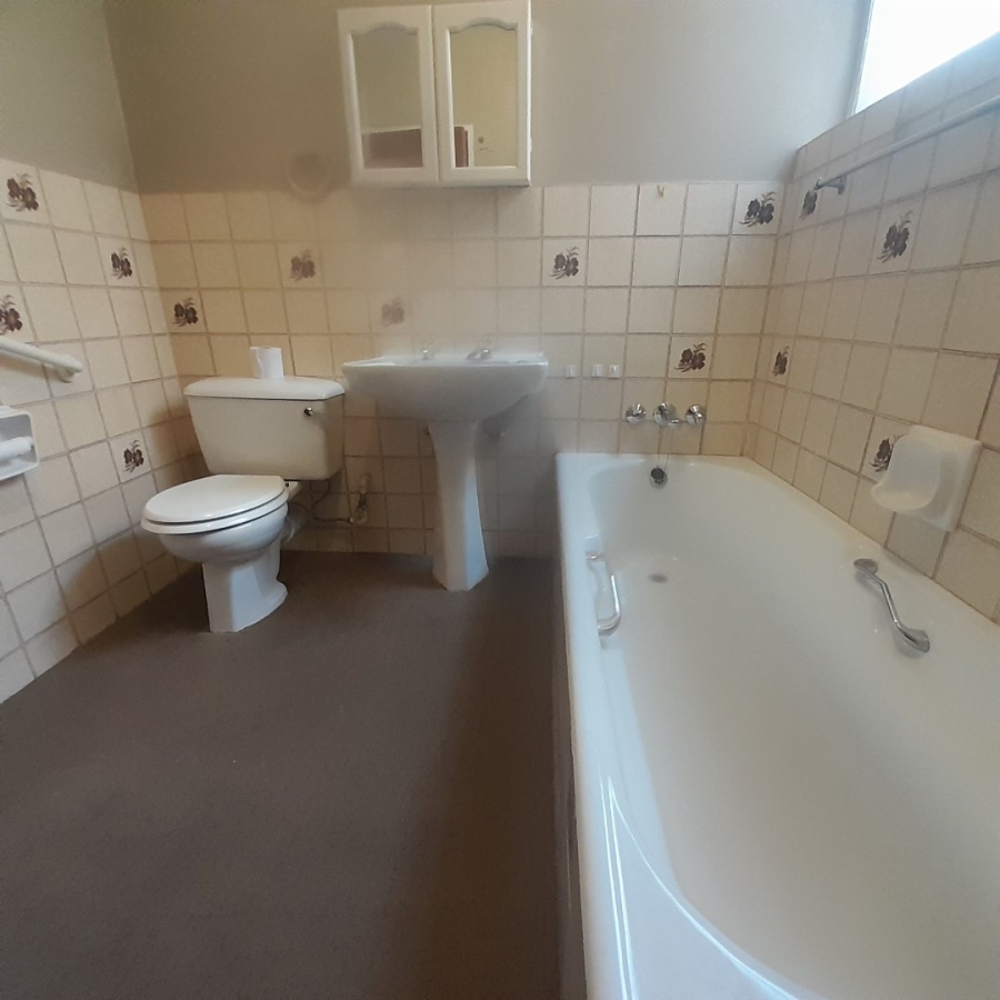 3 Bedroom Property for Sale in Florauna Gauteng