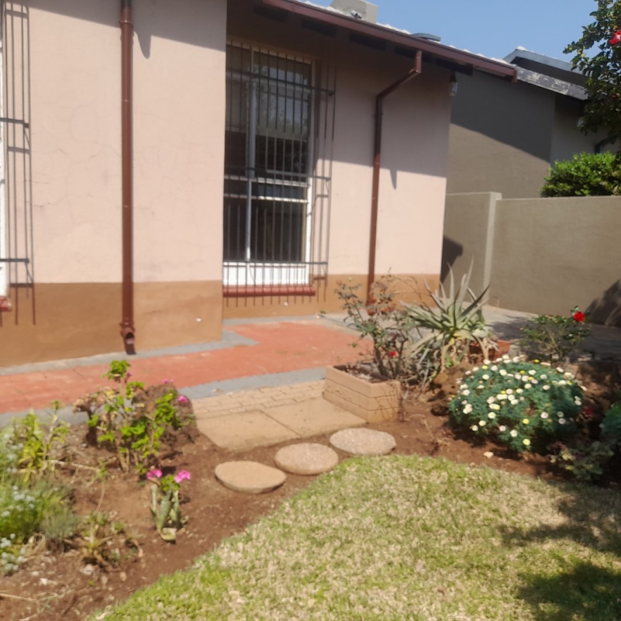 3 Bedroom Property for Sale in Florauna Gauteng