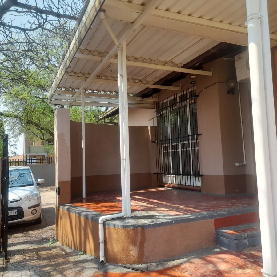 3 Bedroom Property for Sale in Florauna Gauteng