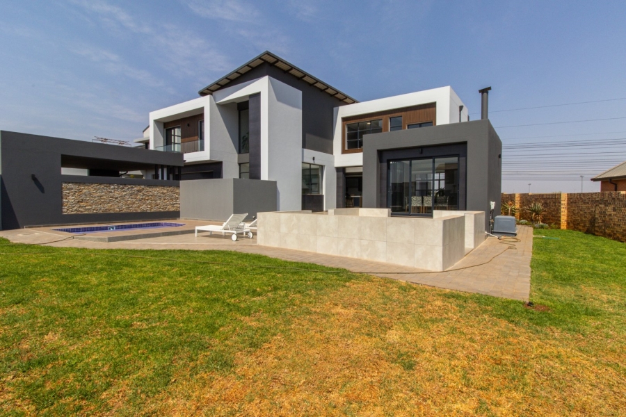 4 Bedroom Property for Sale in Midstream Heights Gauteng