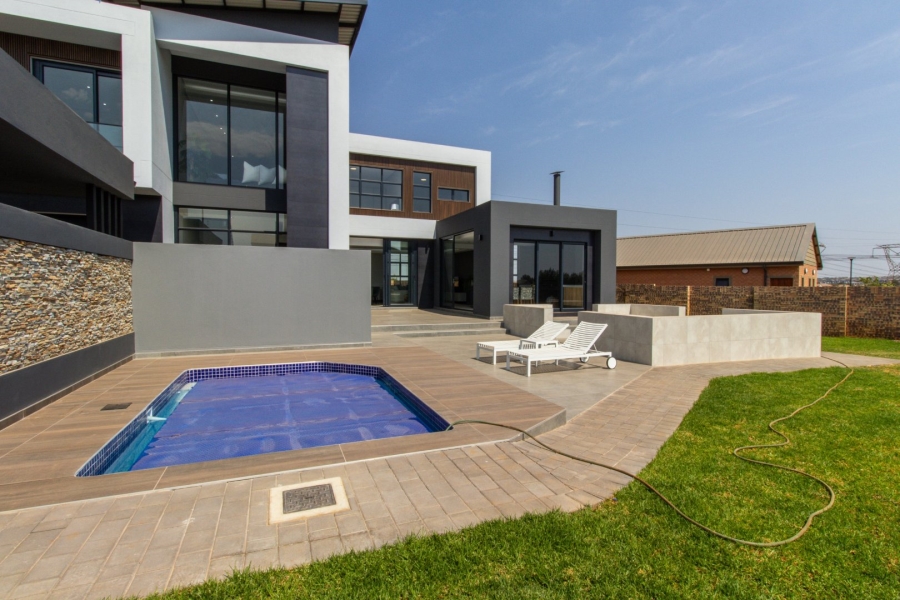 4 Bedroom Property for Sale in Midstream Heights Gauteng