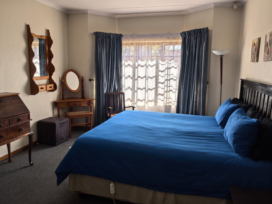 3 Bedroom Property for Sale in Eldoglen Gauteng