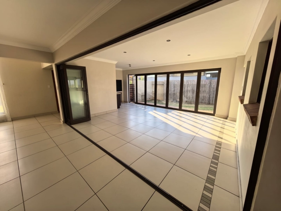 4 Bedroom Property for Sale in Eldo View Gauteng