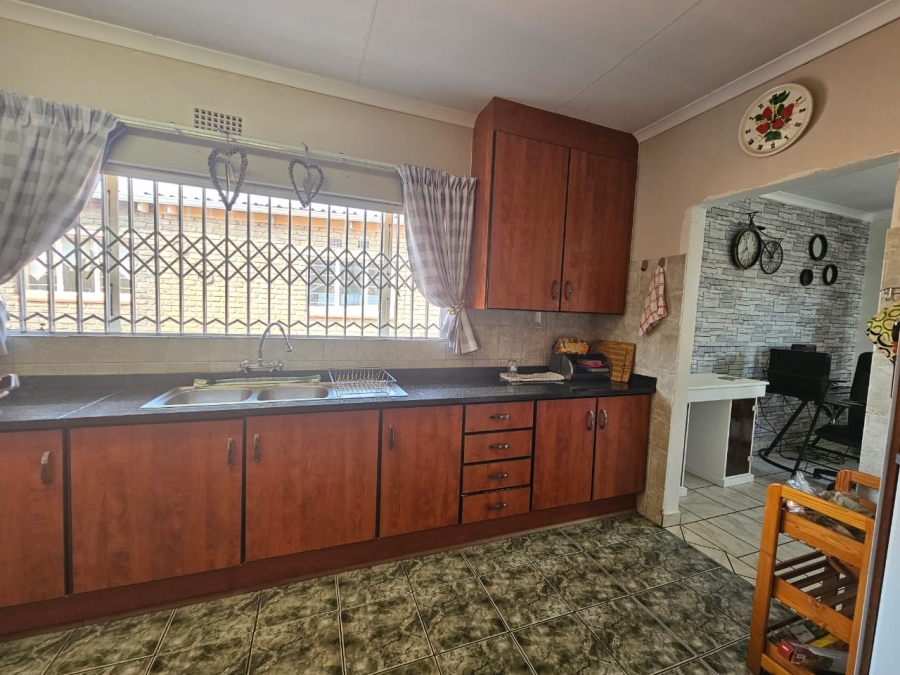 4 Bedroom Property for Sale in Culemborg Park Gauteng