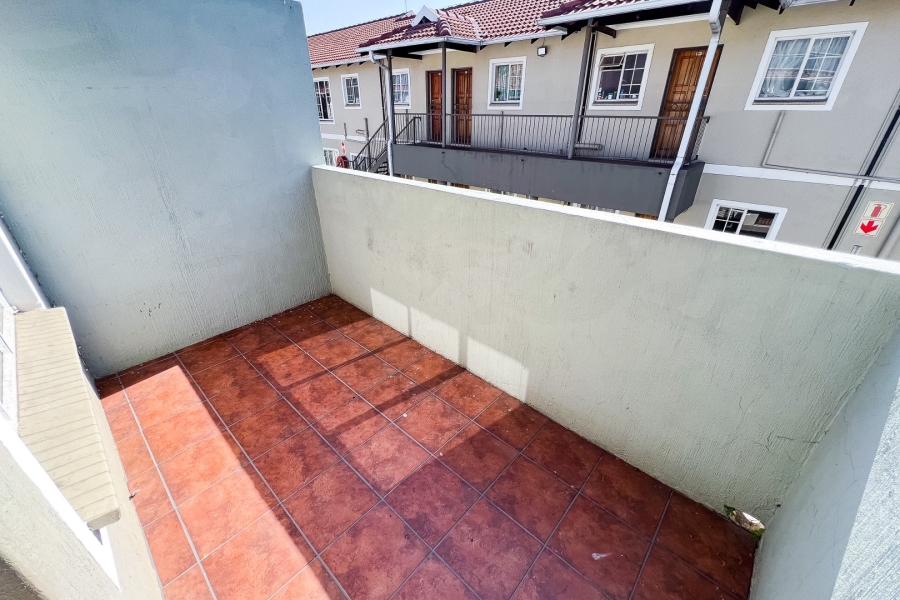 To Let 1 Bedroom Property for Rent in Comet Gauteng