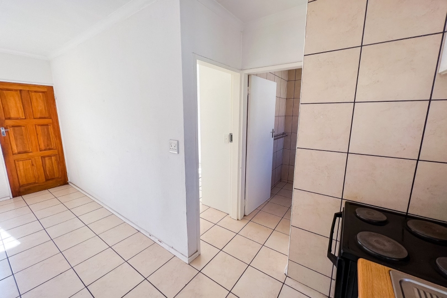 To Let 1 Bedroom Property for Rent in Comet Gauteng