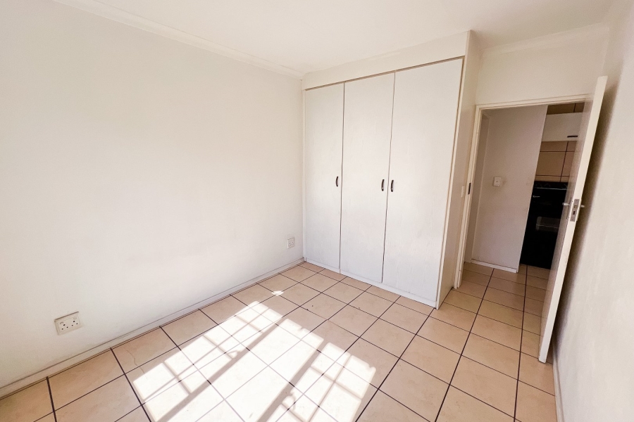 To Let 1 Bedroom Property for Rent in Comet Gauteng