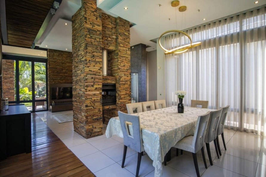 5 Bedroom Property for Sale in Parkwood Gauteng