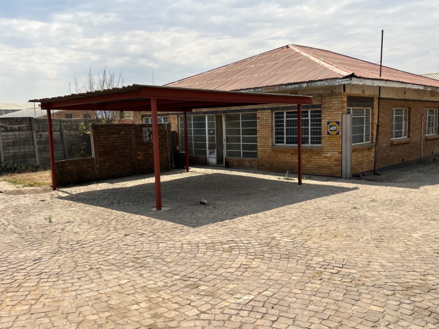 To Let 3 Bedroom Property for Rent in Anderbolt Gauteng