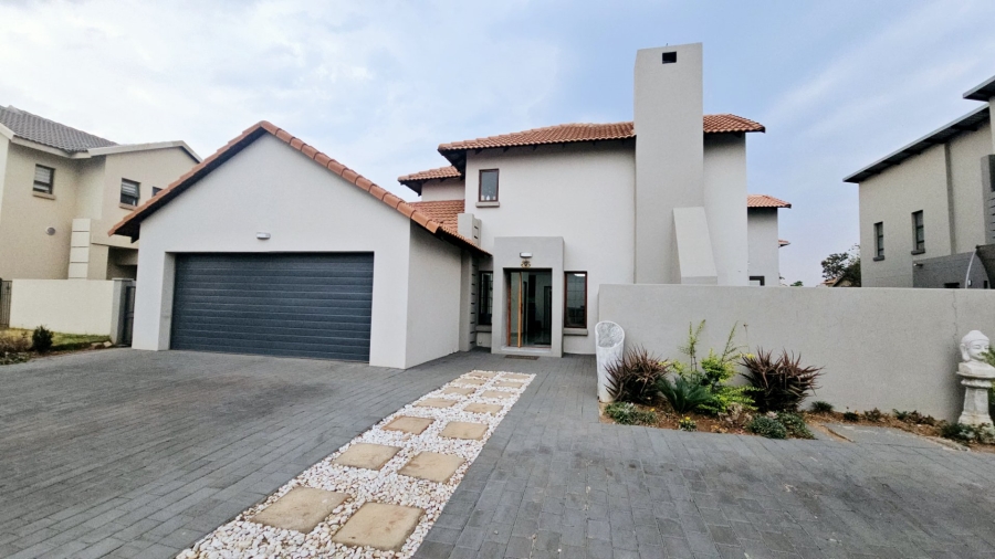 To Let 4 Bedroom Property for Rent in Monavoni Gauteng