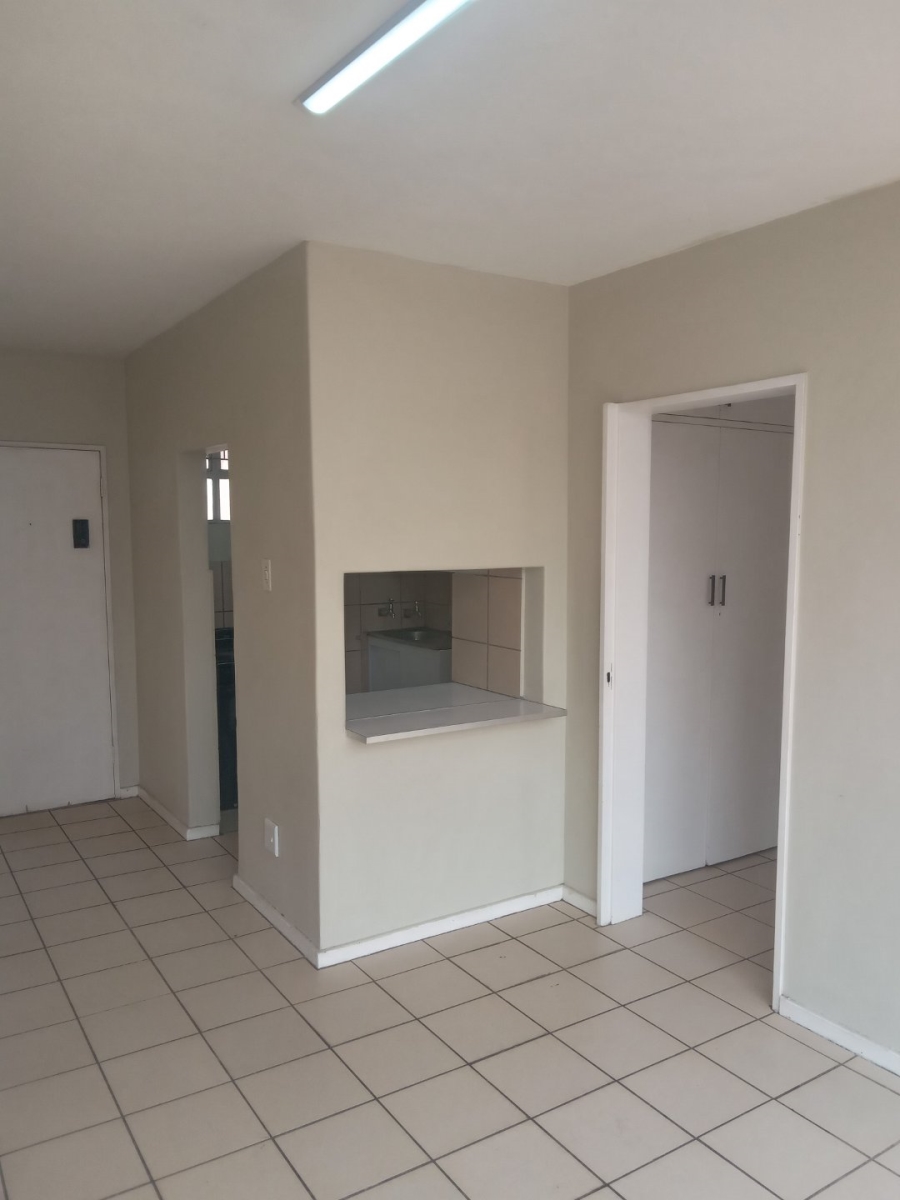 To Let 1 Bedroom Property for Rent in Pretoria Central Gauteng