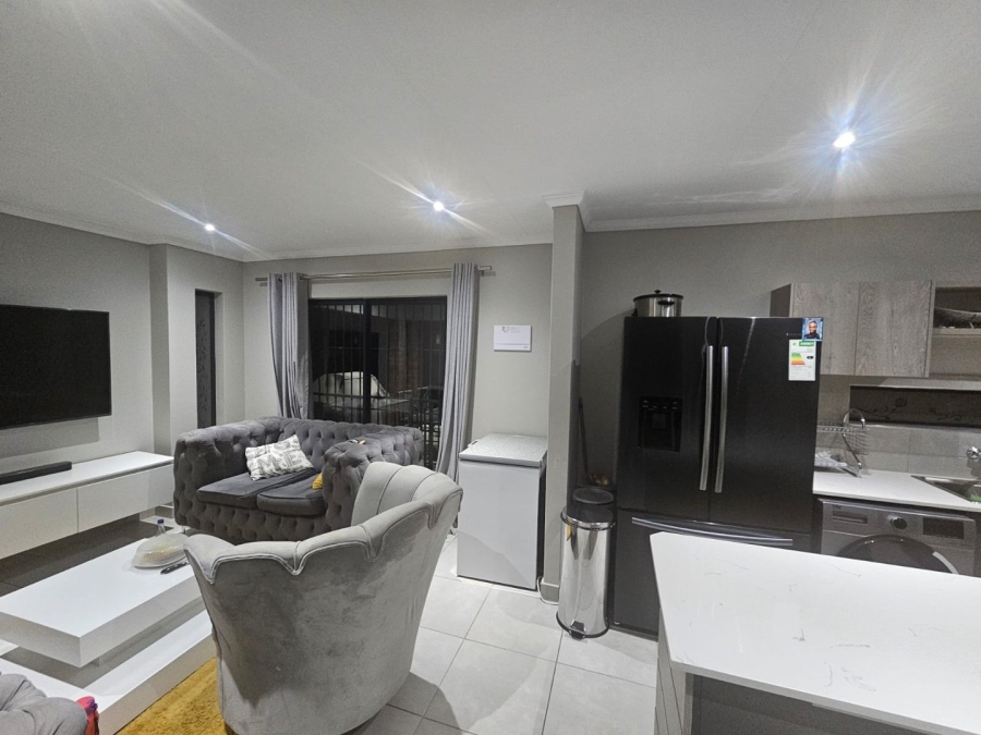  Bedroom Property for Sale in Lion Pride Gauteng