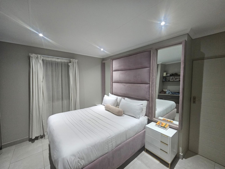  Bedroom Property for Sale in Lion Pride Gauteng