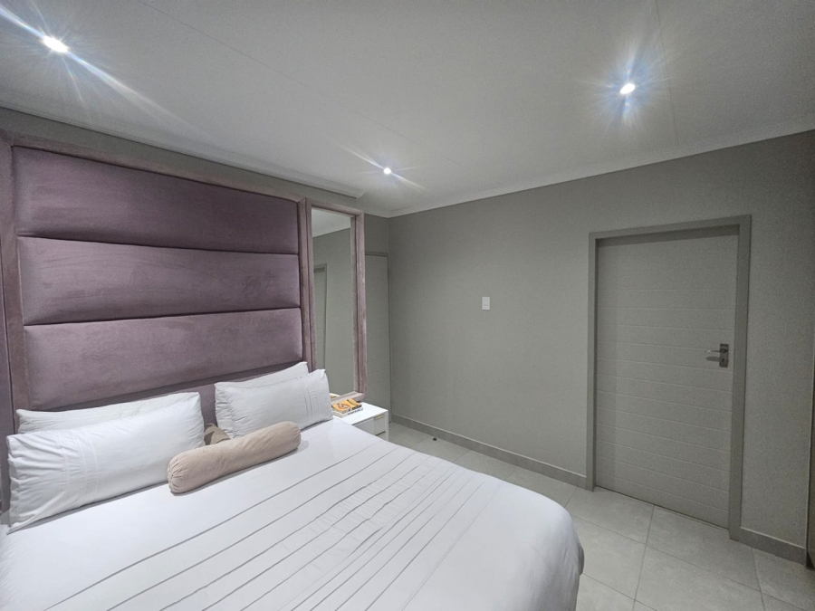  Bedroom Property for Sale in Lion Pride Gauteng