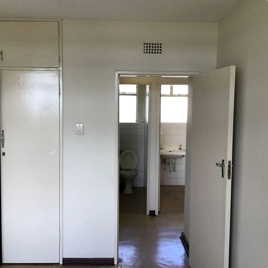 To Let 2 Bedroom Property for Rent in Queenswood Gauteng