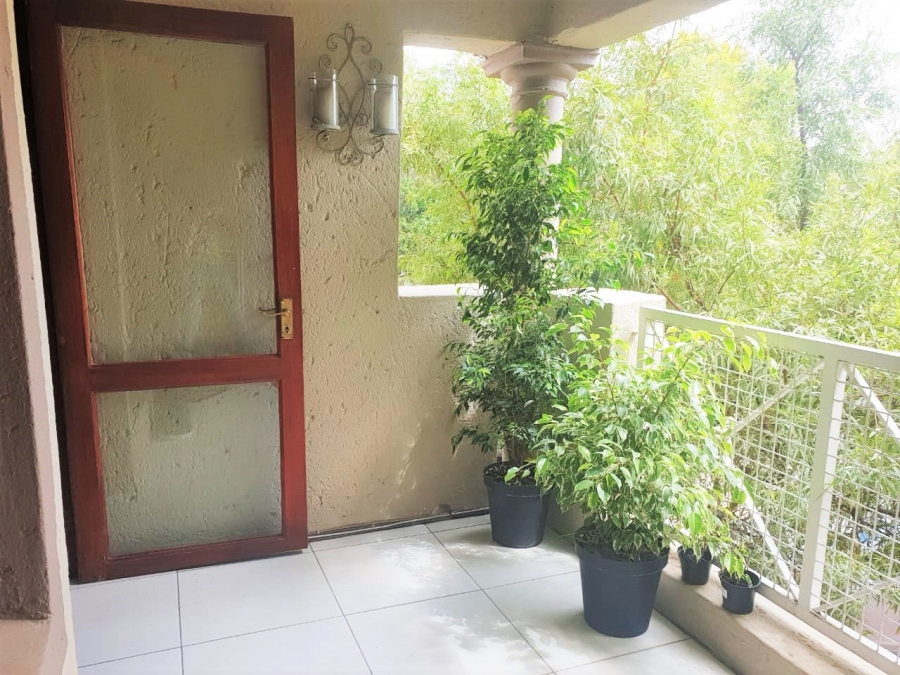 To Let 2 Bedroom Property for Rent in Craighall Gauteng