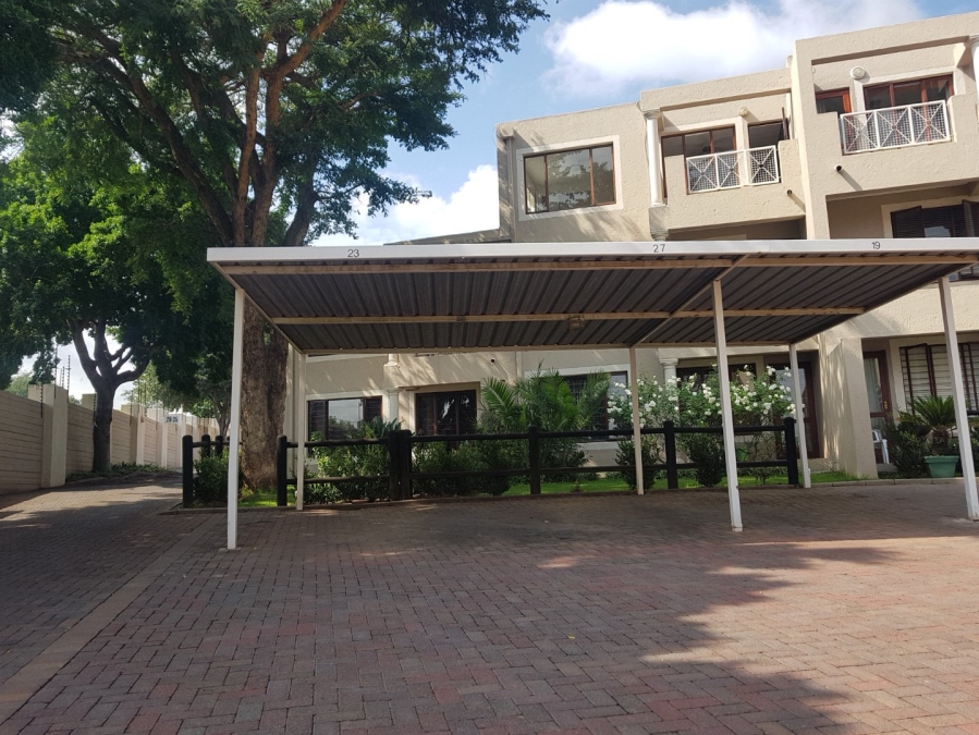 To Let 2 Bedroom Property for Rent in Craighall Gauteng