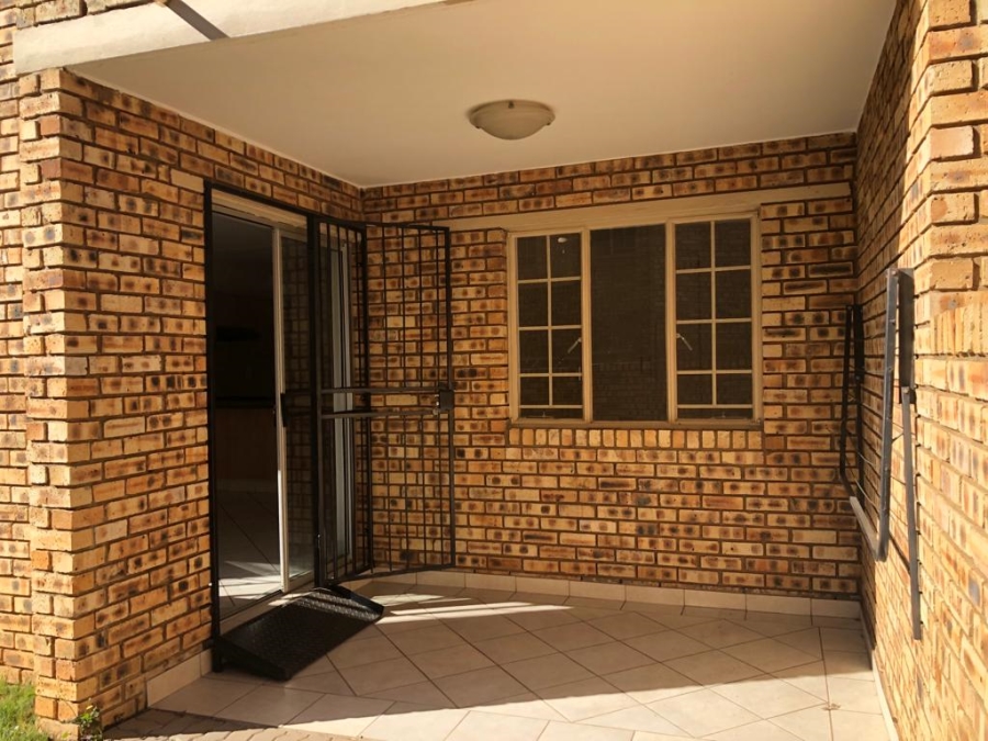 To Let 2 Bedroom Property for Rent in Celtisdal Gauteng