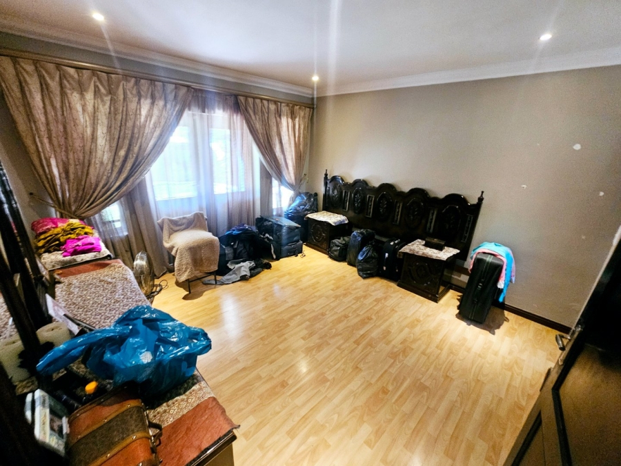 To Let 6 Bedroom Property for Rent in Stone Ridge Gauteng