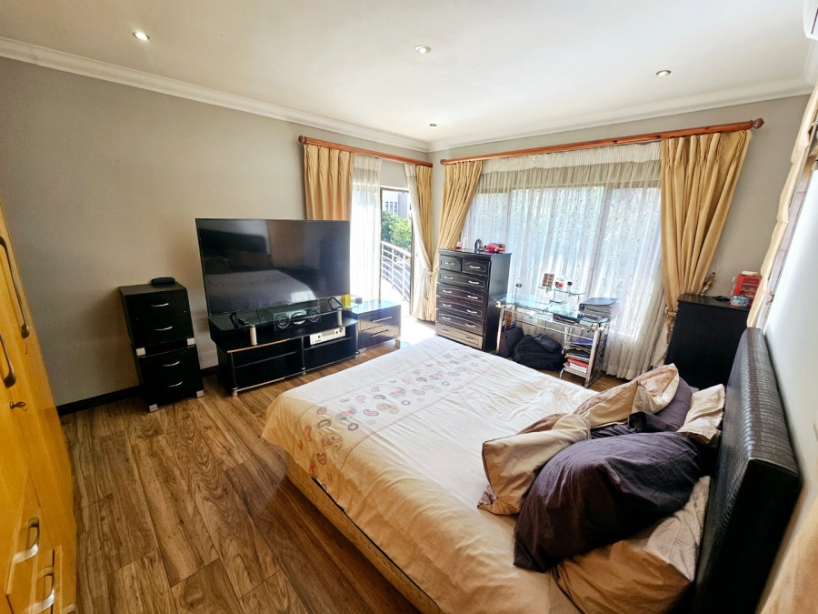 To Let 6 Bedroom Property for Rent in Stone Ridge Gauteng