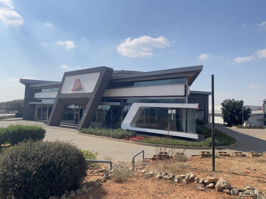 To Let commercial Property for Rent in Midridge Park Gauteng