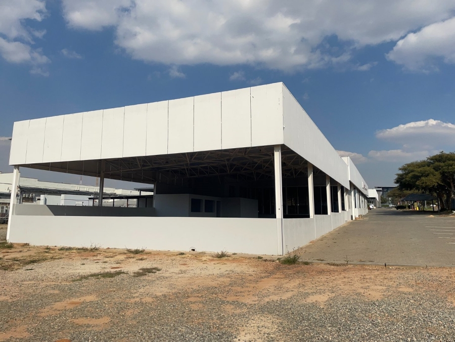 To Let commercial Property for Rent in Midridge Park Gauteng