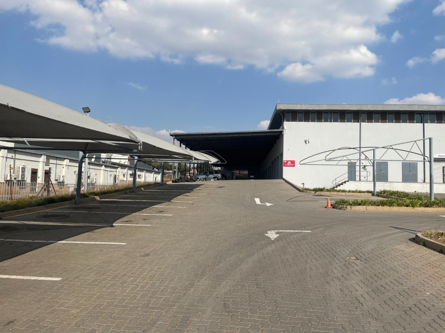 To Let commercial Property for Rent in Midridge Park Gauteng