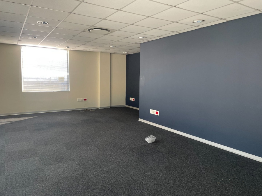 To Let commercial Property for Rent in Midridge Park Gauteng