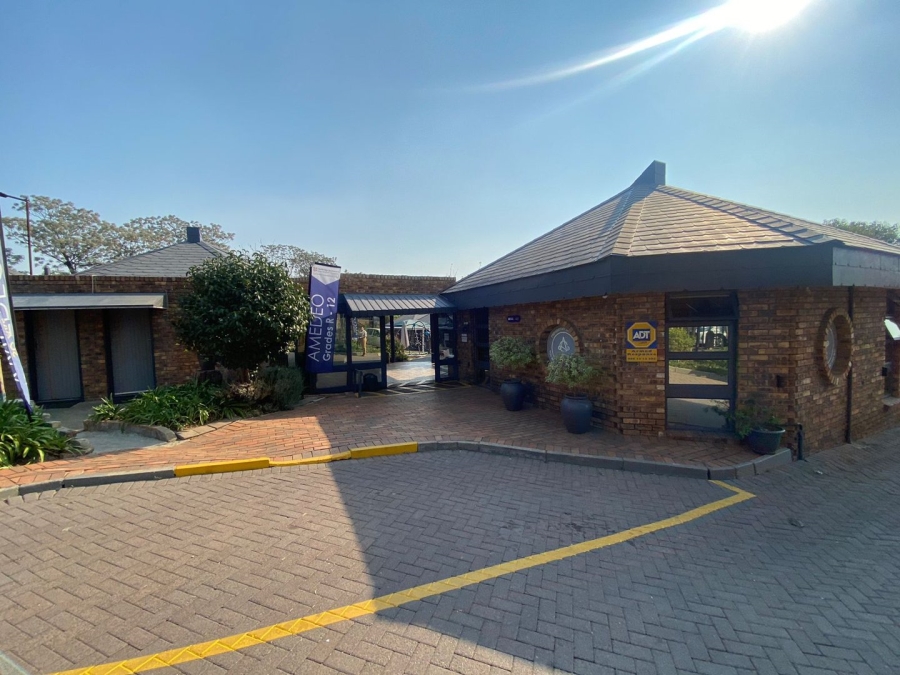 To Let commercial Property for Rent in Rivonia Gauteng