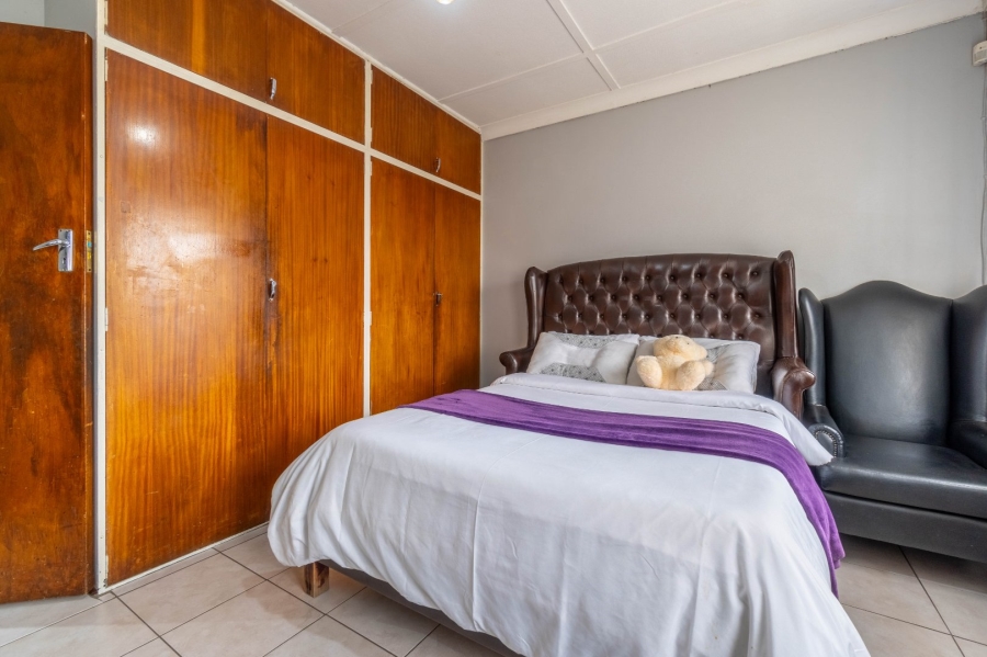 3 Bedroom Property for Sale in Bonaero Park Gauteng