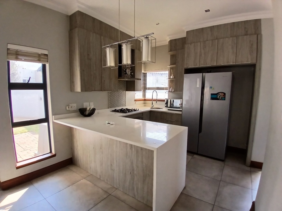 3 Bedroom Property for Sale in Midstream Meadows Gauteng