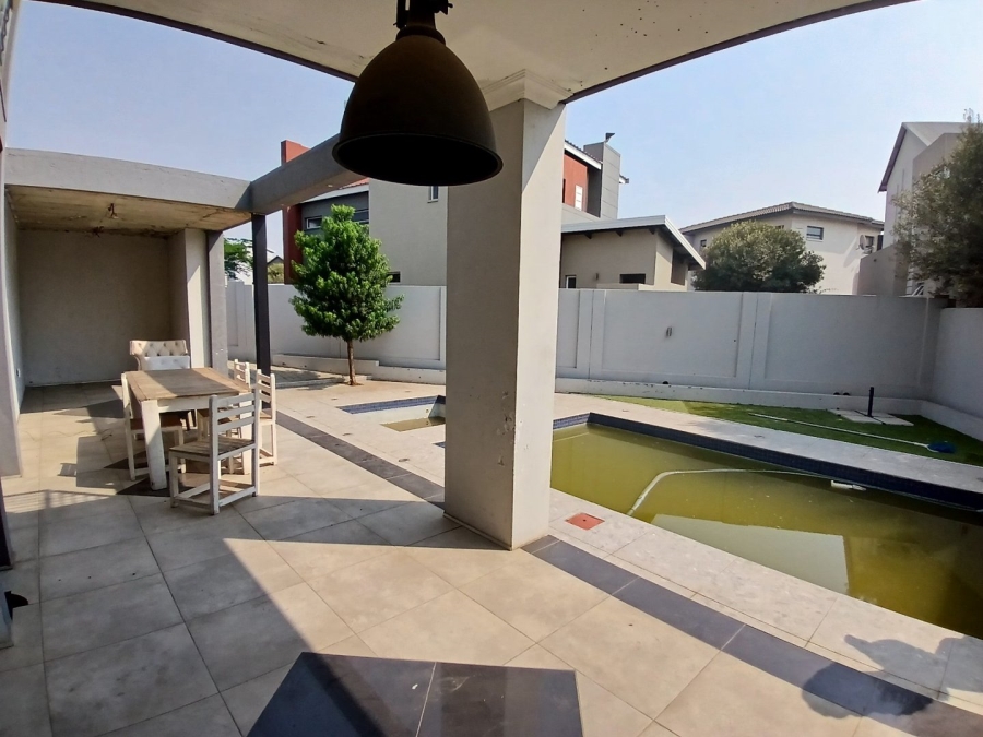 3 Bedroom Property for Sale in Midstream Meadows Gauteng